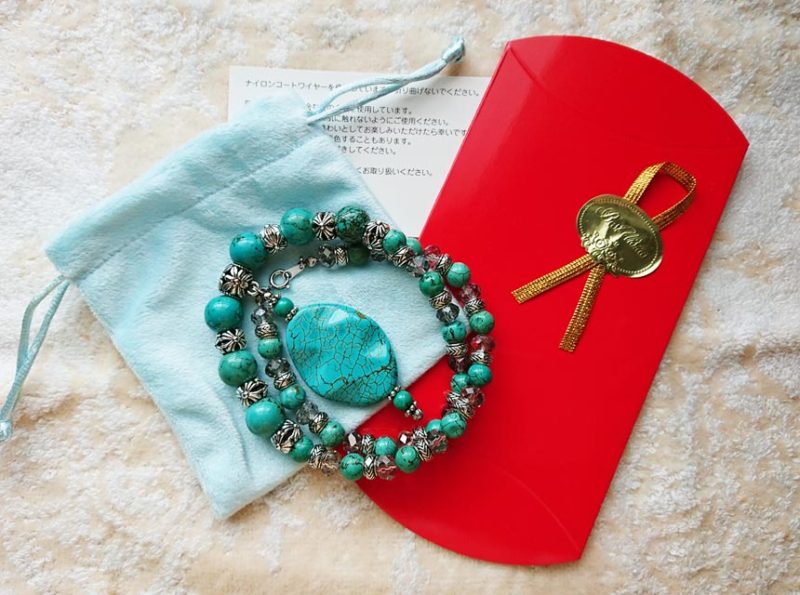 アリゾナターコイズウェーブオーバルディスクチョーカーギフトラッピング巾着